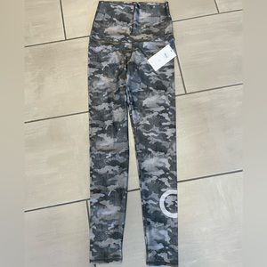 NWT - CycleBar Varsity Leggings - Emily Hsu Designs, Grey Camo, size Medium
